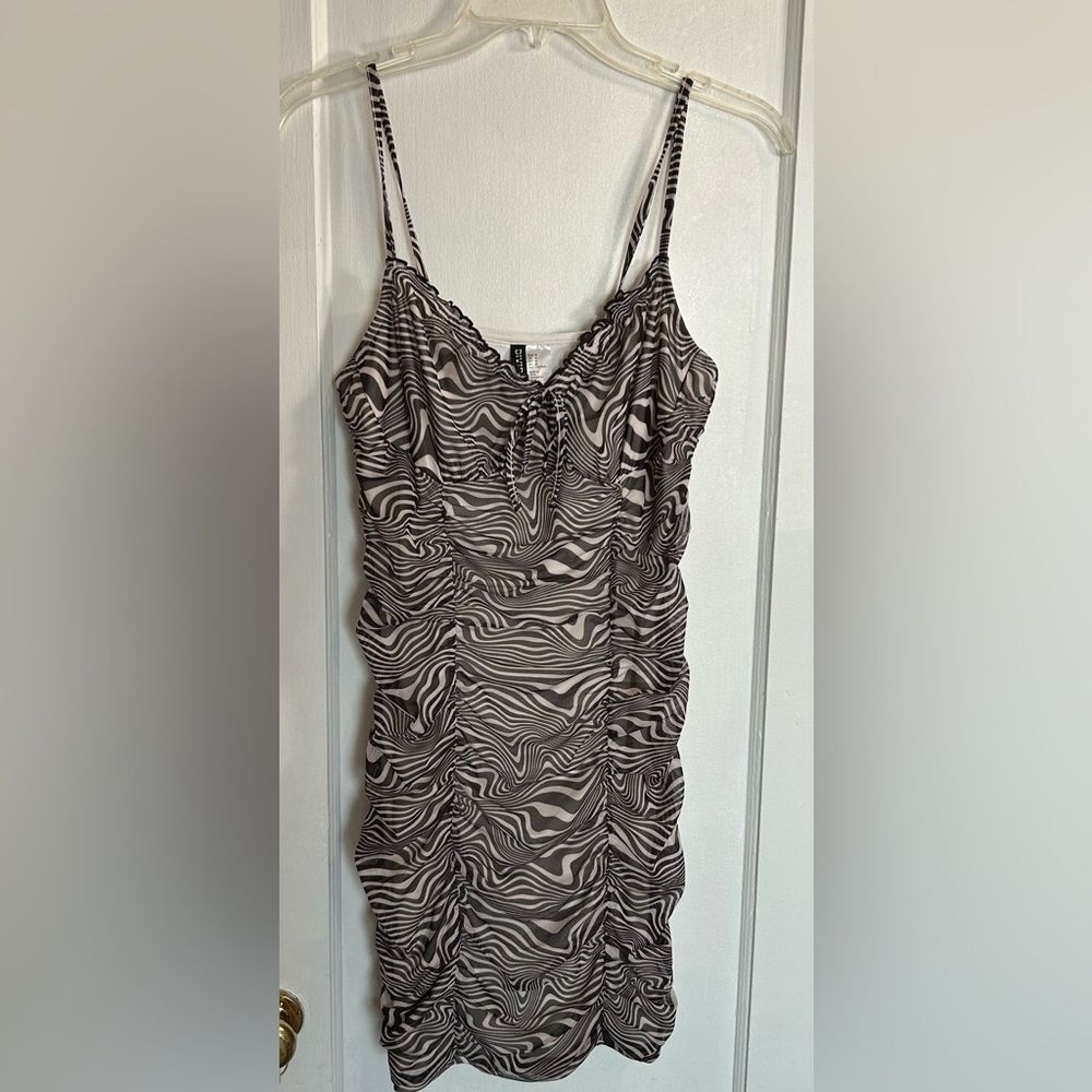 H & M Divided Size Med Slinky Black Striped Dress Sheer With Lining